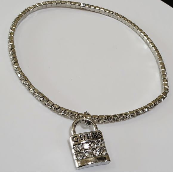 Silver GUESS Lock Charm Prong-set White Rhinestone Stretch OSFA Bracelet - Picture 5 of 7